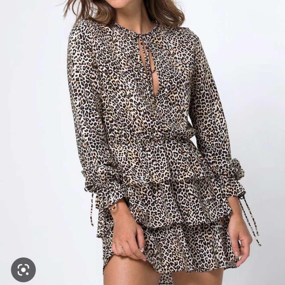 Motel KEPSIBELLE SKATER DRESS IN RAR LEOPARD BROWN